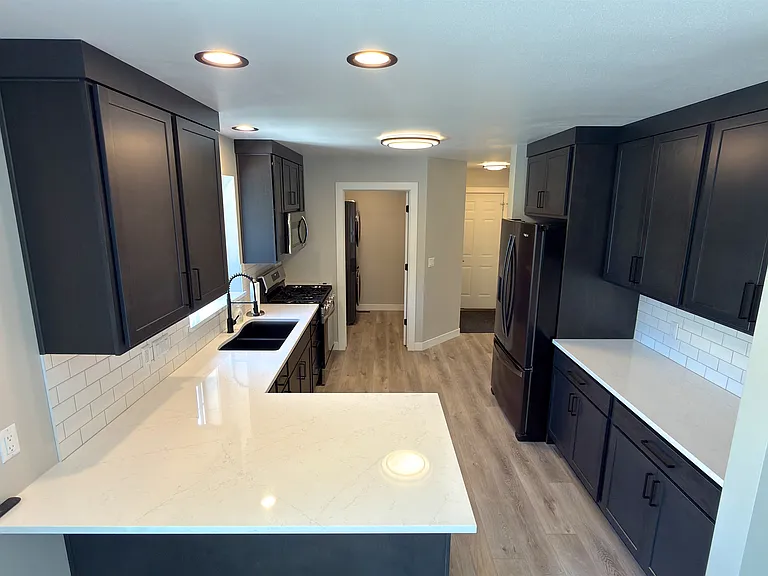 W2012 Fairfield Ln — Photo 8