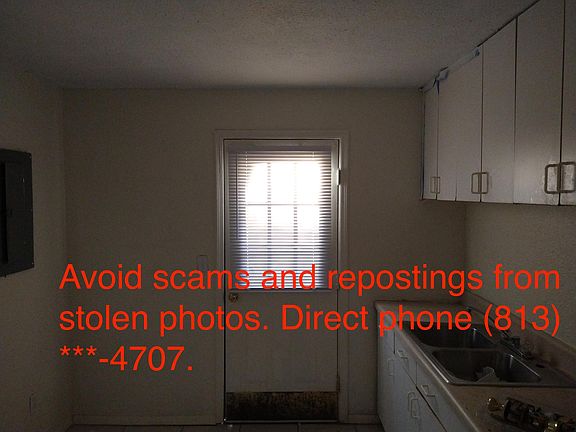 2nd image of 2404 Oxford Dr