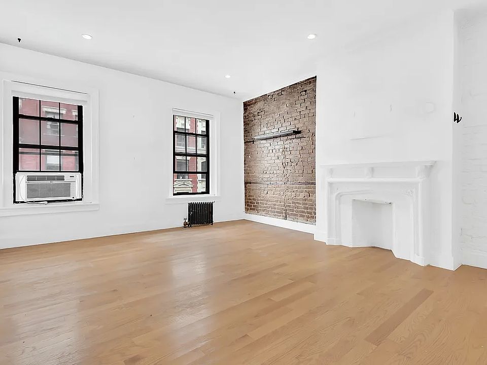 1st image of 70 University Pl APT 7