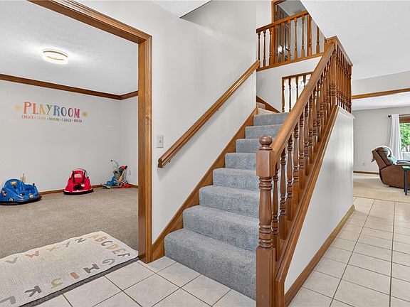 4th image of 1665 Marby Dr