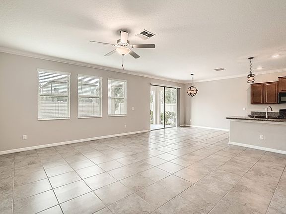 4th image of 9036 Pleasant Woods Dr