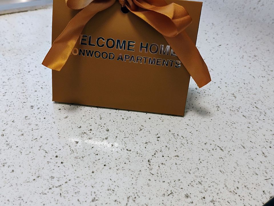 1st image of 924 W Cinnabar Ave #917