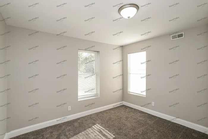 103 E Mechanic St — Photo 9