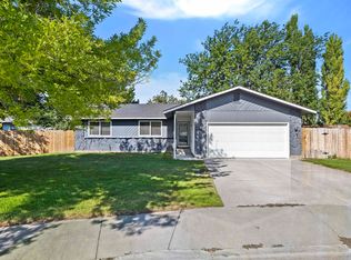 551 Park Meadows Cir, Twin Falls, ID 83301