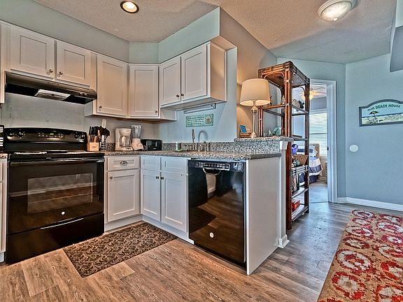 4th image of 43 Ocean Isle West Boulevard #2-4