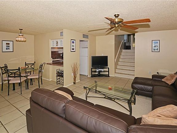 3rd image of 14800 Walsingham Rd APT 202