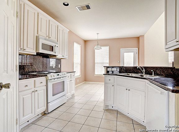 4th image of 21702 Beaver Bend Ct