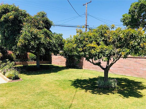 3rd image of 10119 Ben Hur Ave