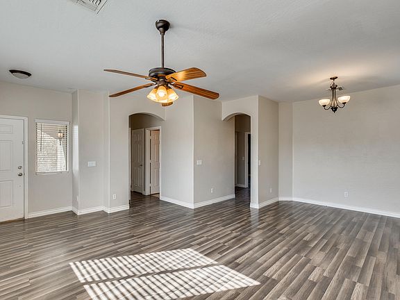 5th image of 13758 W Caribbean Ln