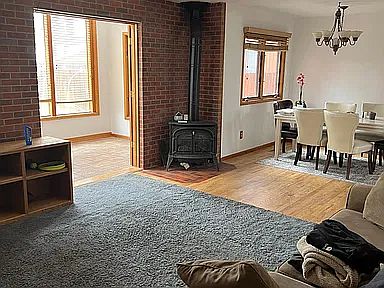3rd image of 409 N Sherwood St
