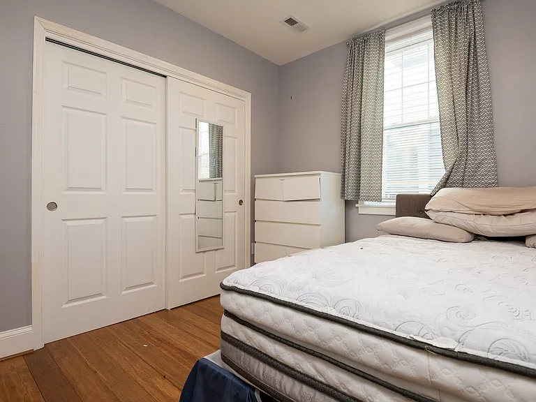 1039 Evarts St NE #2 — Photo 9