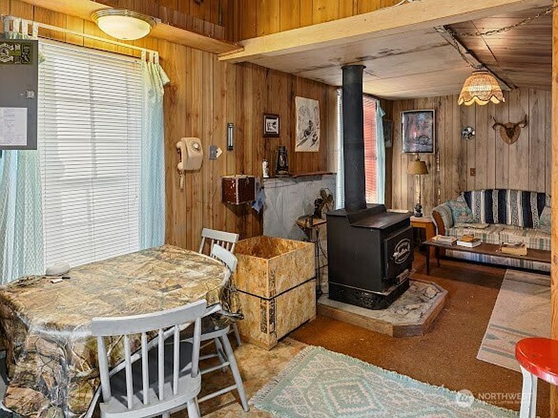 5th image of 3081 Liberty Road