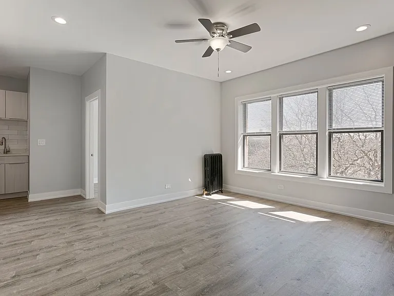 The Juneway Terrace — Photo 22