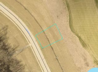 2544 Clubhouse Dr, Lake City, MN 55041