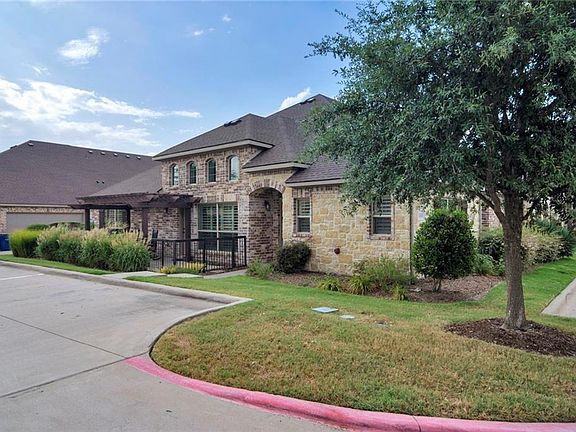 2nd image of 3075 Willow Grove Blvd APT 1805