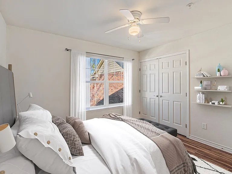 Hickory Manor 62+ Apartments — Photo 36
