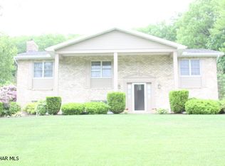 345 Cashman Rd, Altoona, PA 16601