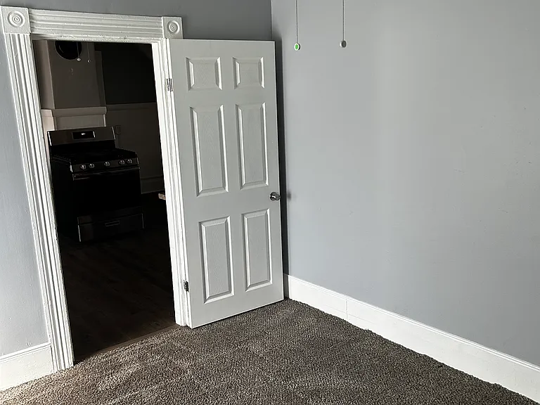20 College Rd #4 — Photo 11
