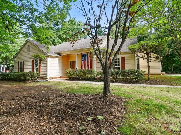 9927 Raddington Ln, Charlotte, NC 28269