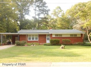 5406 Pinecrest St, Hope Mills, NC 28348