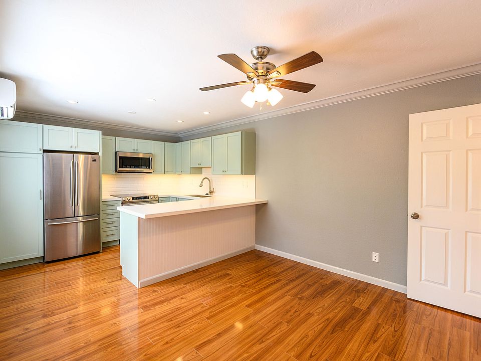 1st image of 3228 Eagle Ave
