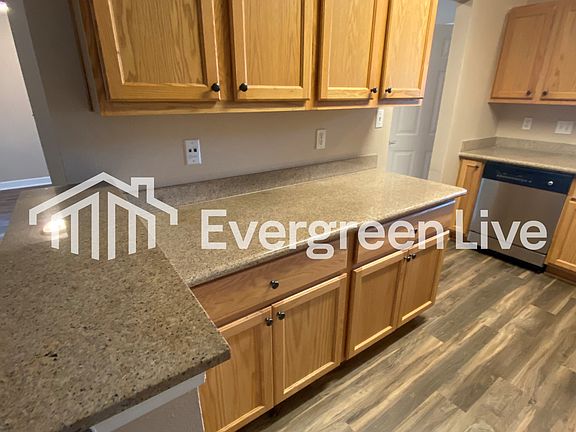 3rd image of 55 Marella Ct
