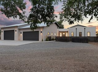 215 White Horse Ln, Corrales, NM 87048