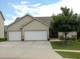 6232 25th Ave NW, Rochester, MN 55901