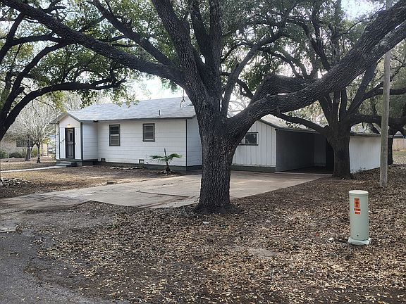 2nd image of 733 SW 9th St