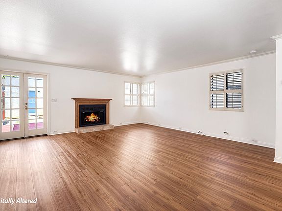5th image of 238 F Ave