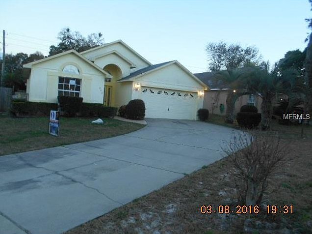 1st image of 942 Delfino Pl