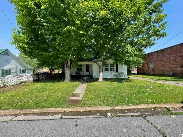903 Joe Creason Dr, Benton, KY 42025