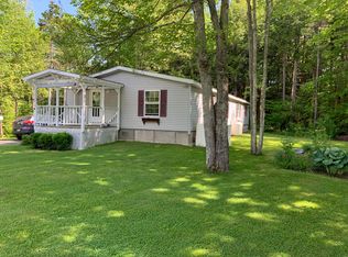 77 Pineland Dr, Winthrop, ME 04364