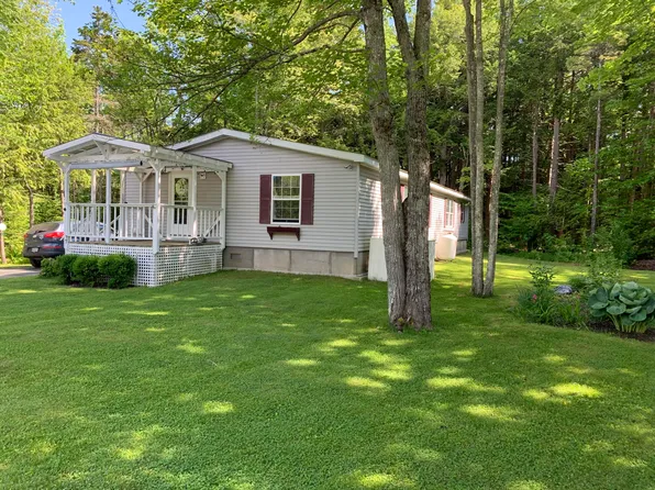 77 Pineland Drive, Winthrop, ME 04364