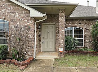2315 Blue Jay Dr, Edmond, OK 73012