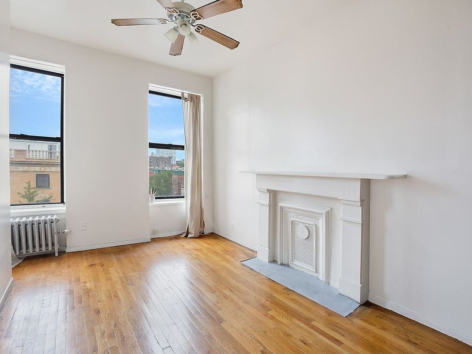 1st image of 2593 8th Ave APT 14
