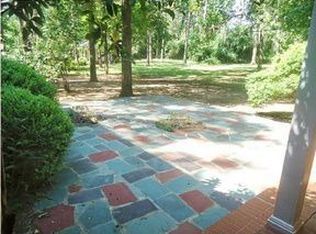 2707 Westmeade Rd, Albany, GA 31721