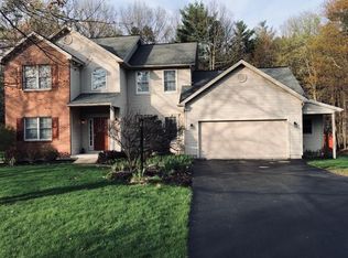 7 Stone Clover Dr, Saratoga Springs, NY 12866