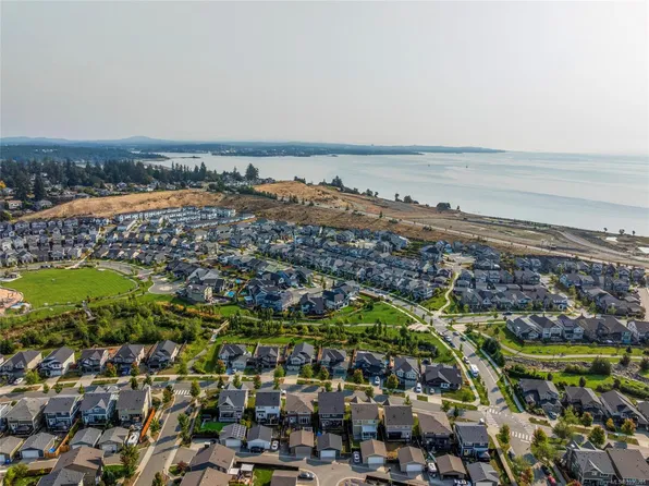 3460 Sparrowhawk Ave, Colwood, BC V9C 0L9