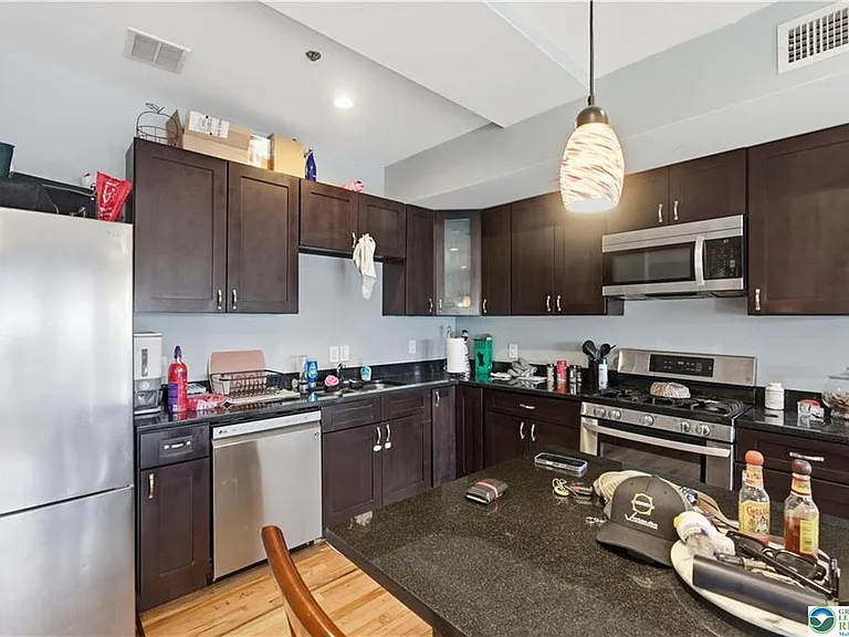 623 Walnut Ave #B2 — Photo 7