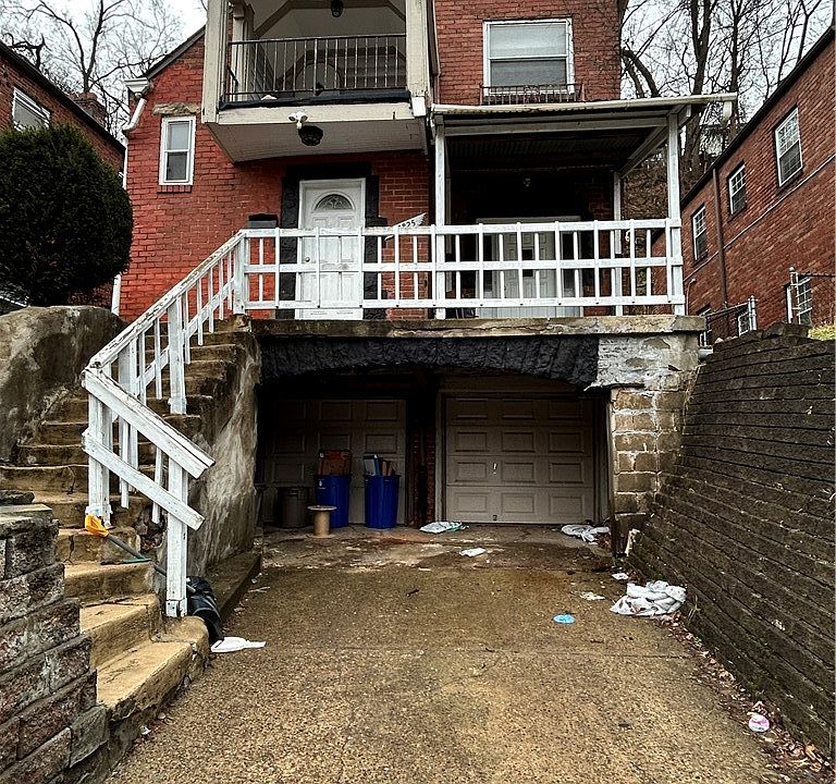 1st image of 3825 Beechwood Blvd