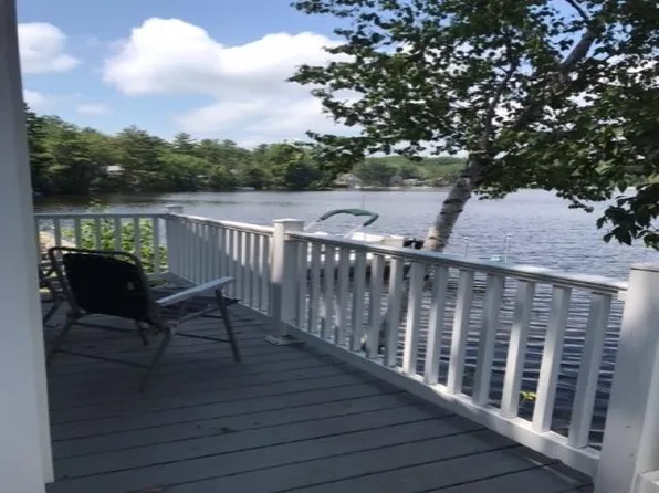 16 Sunnyside Dr, Sunapee, NH 03782