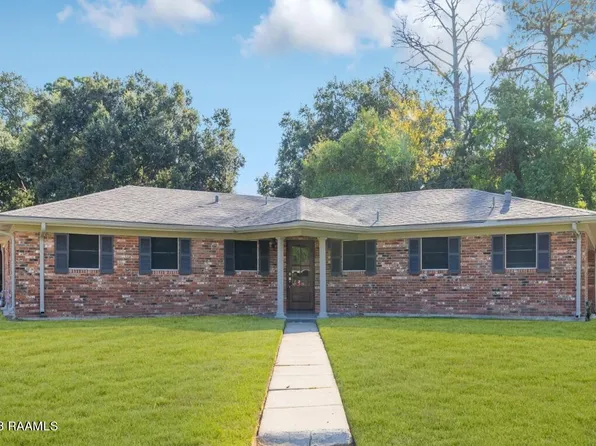 183 Radcliffe Dr, Lafayette, LA 70501