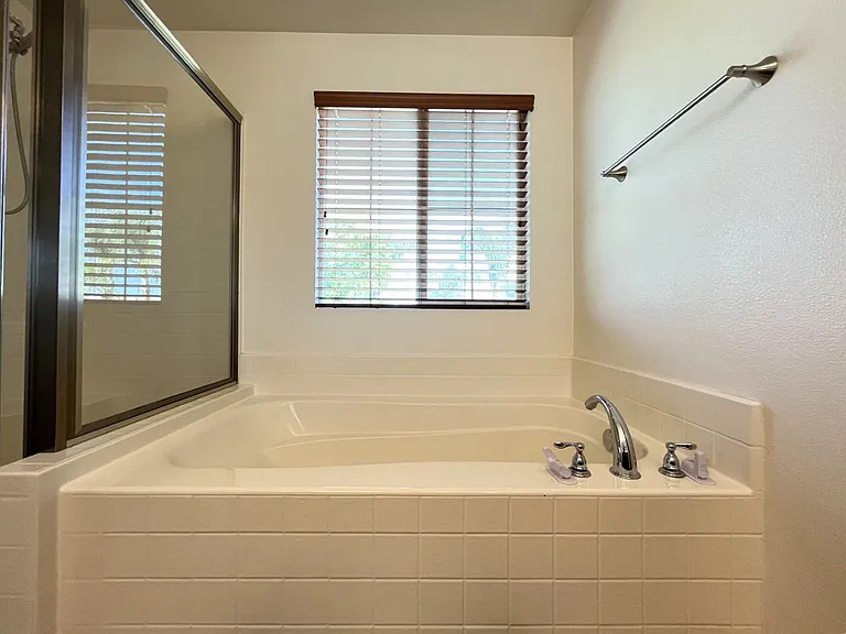 7143 Leighton Dr — Photo 35