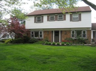 14 Jacata Rd, Marlboro, NJ 07746