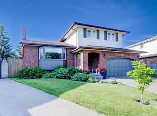 10 Winfield Ct, Saint Catharines, ON L2M7K6