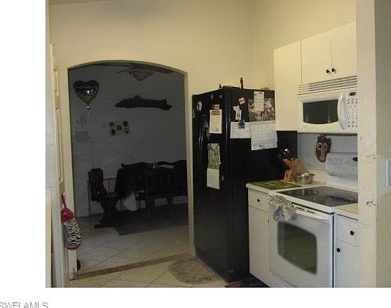 2nd image of 1208 SE 21st Pl