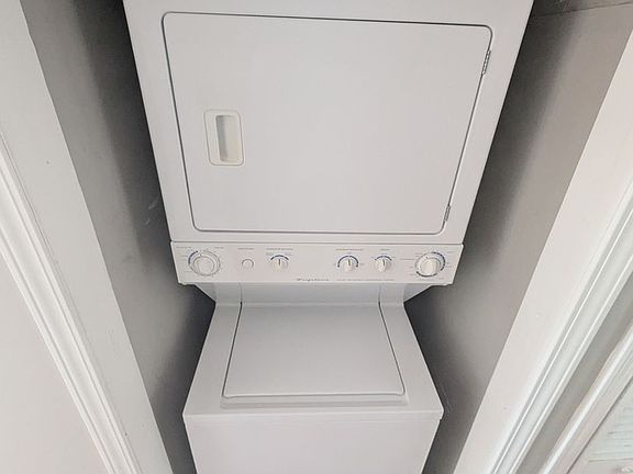 5th image of 7102-7104 Pennsylvania Ave