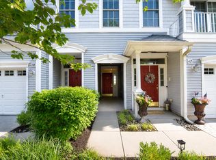 40 Golden Eye Ln, Port Monmouth, NJ 07758