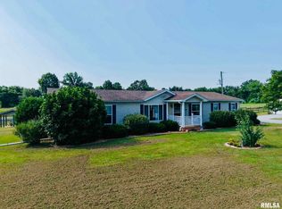 18170 Akin Blacktop, Benton, IL 62812